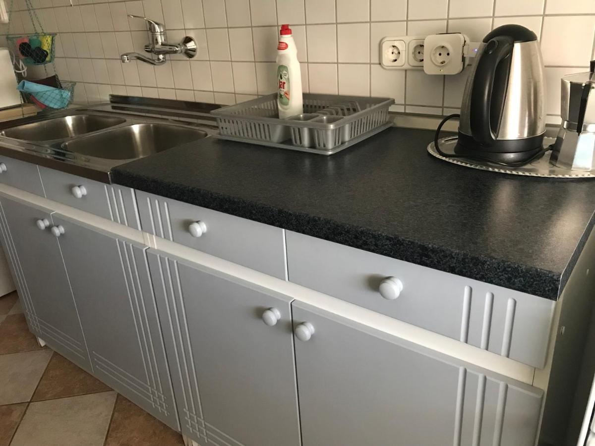 Marta Apartman Balatonalmádi Buitenkant foto